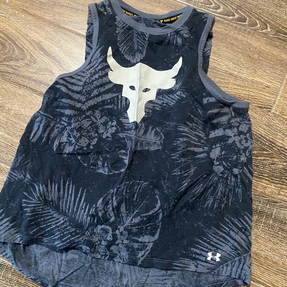 Project rock under armour tank top